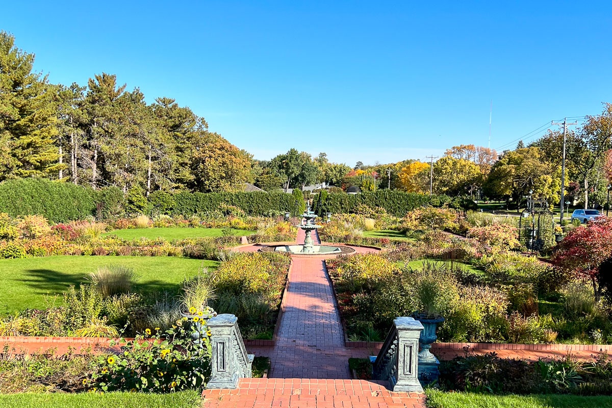 munsinger clemens gardens saint cloud minnesota